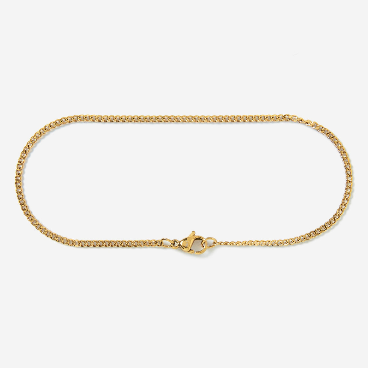 A gold stainless steel men's slim curb chain bracelet from Australian jewellery brand Billie Jo, the perfect waterproof and sweat proof everyday bracelet and an ideal gift for men who love low maintenance jewellery