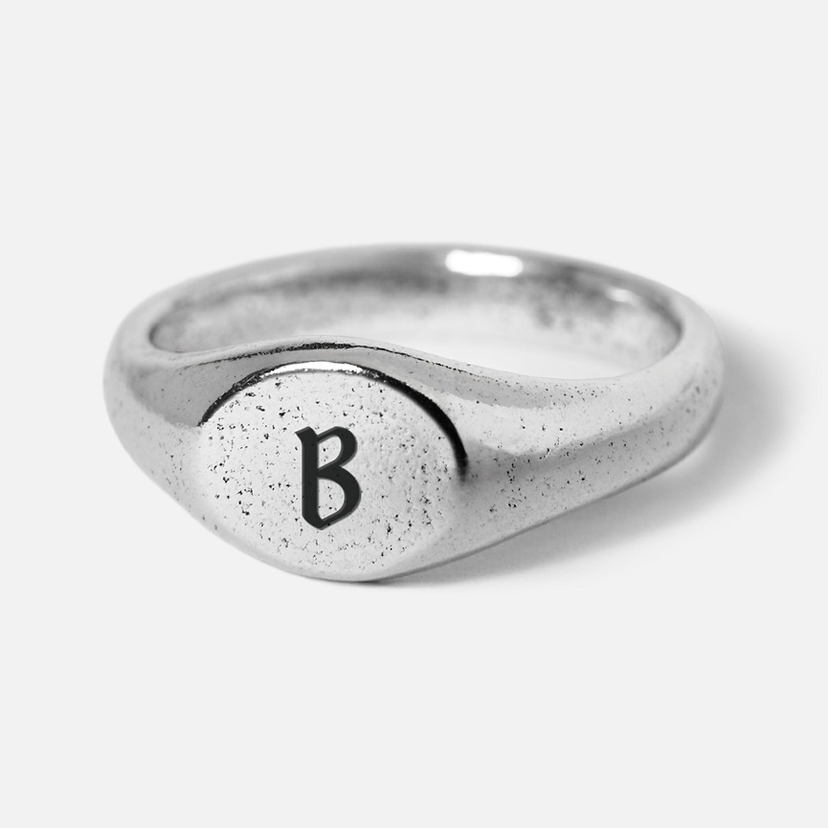 INITIAL DUSK RING