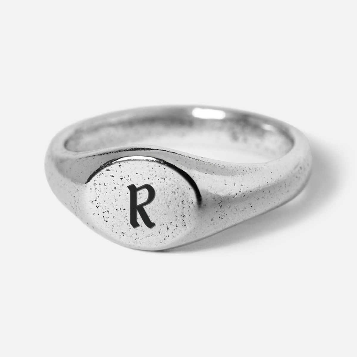 INITIAL DUSK RING