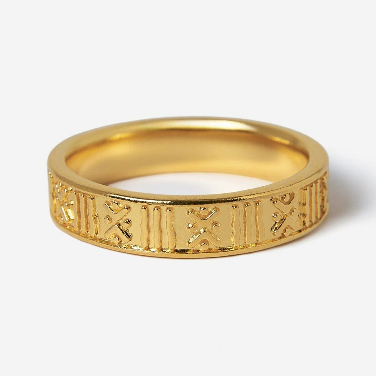 Billie Jo's Gold Relic Ring for men, an 18k gold vermeil band with a unique, ancient-inspired etched pattern. A timeless piece of Australian jewellery.