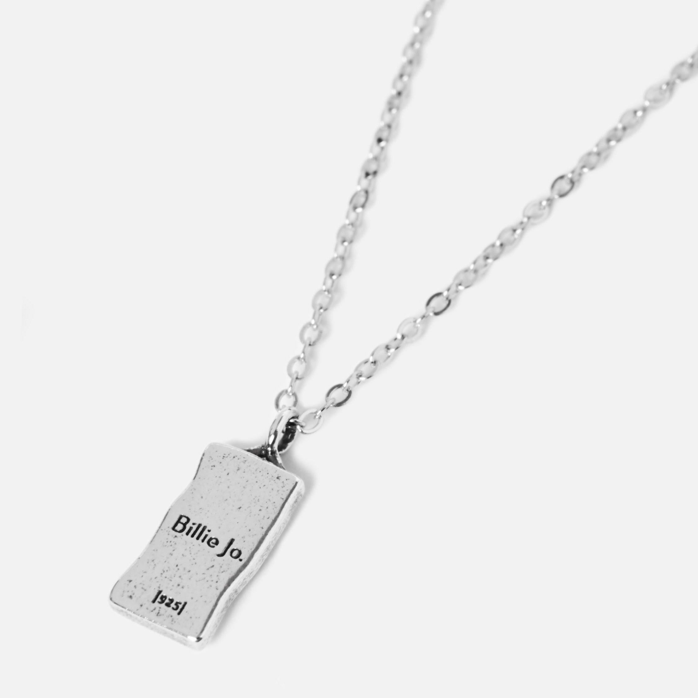 The reverse side of the Paradiso Pendant, showing the 'Billie Jo' and '925' engravings that guarantee its quality as authentic sterling silver.