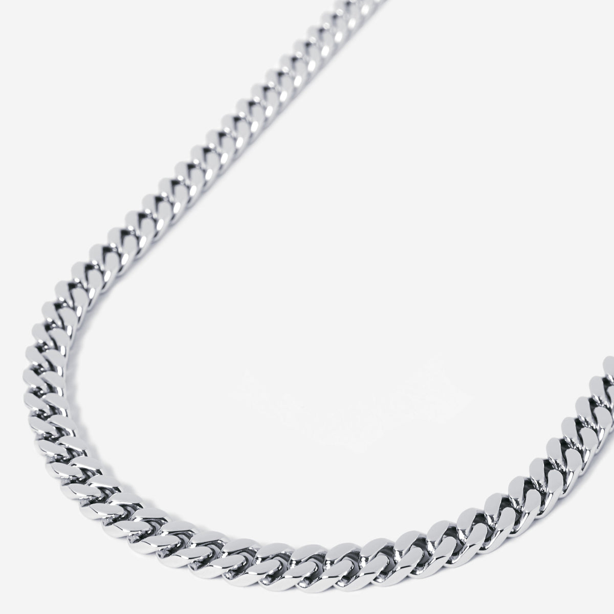 A stainless steel men's stainless steel chain necklace from Australian jewellery brand Billie Jo, featuring a thick bold silver chain design
