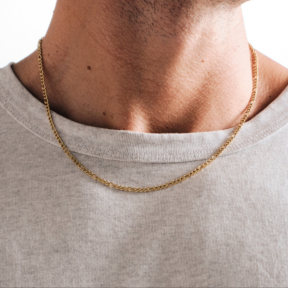 SLIM FIGARO NECKLACE | GOLD