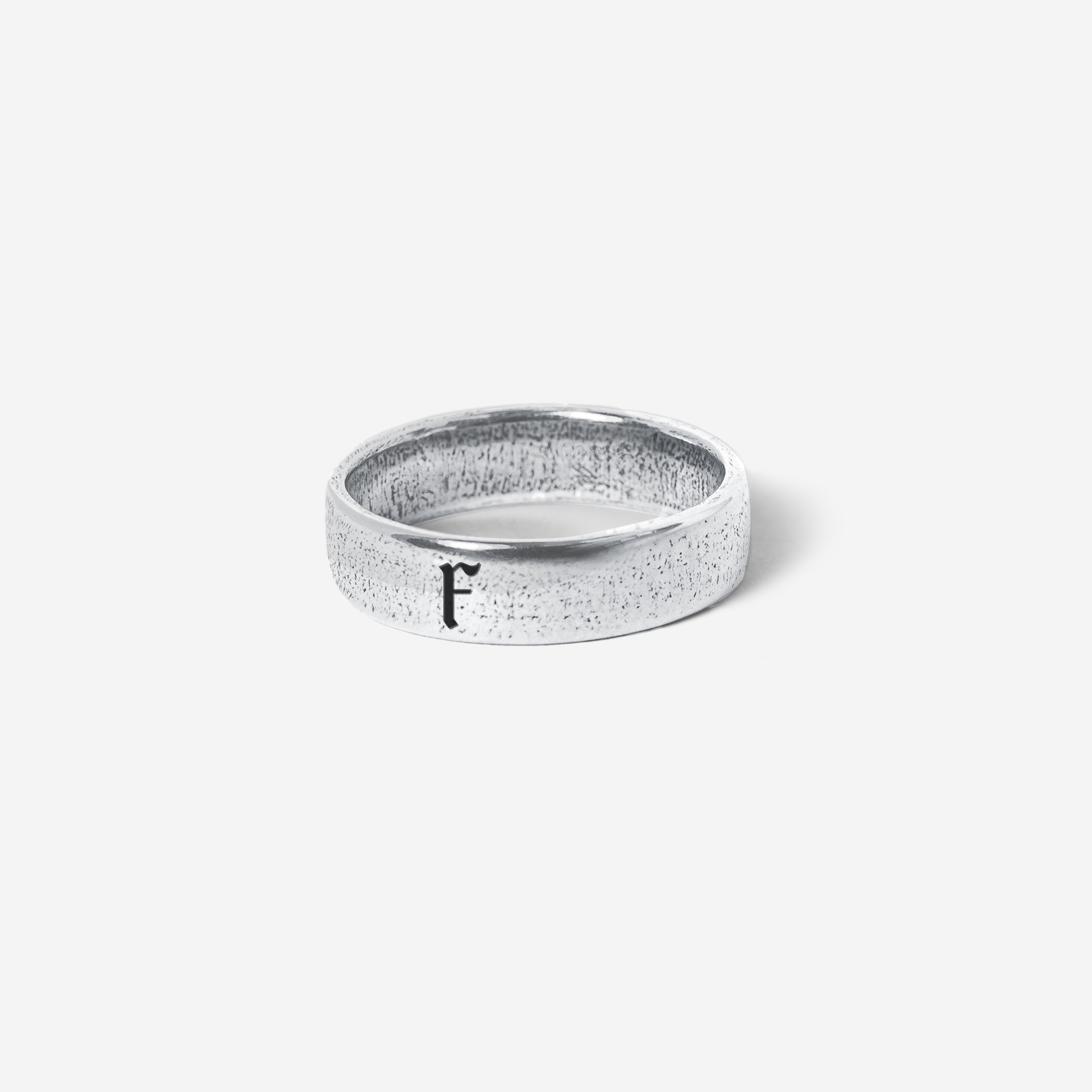 ENGRAVED SERENITY RING