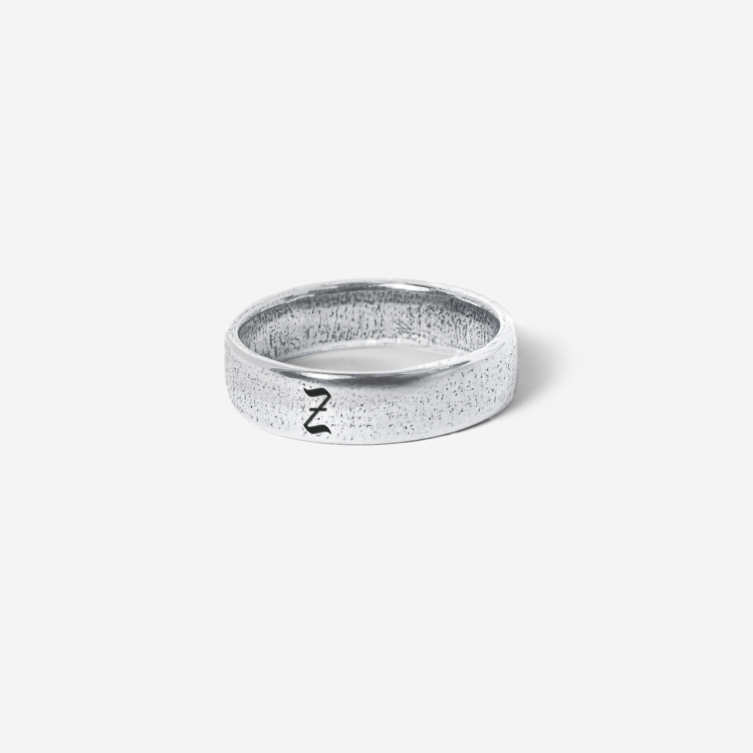 ENGRAVED SERENITY RING