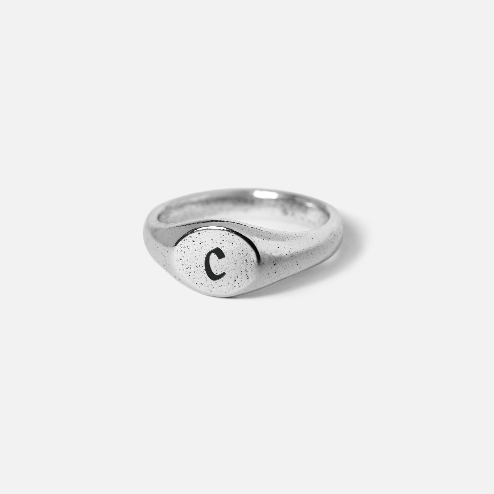 ENGRAVED DUSK RING