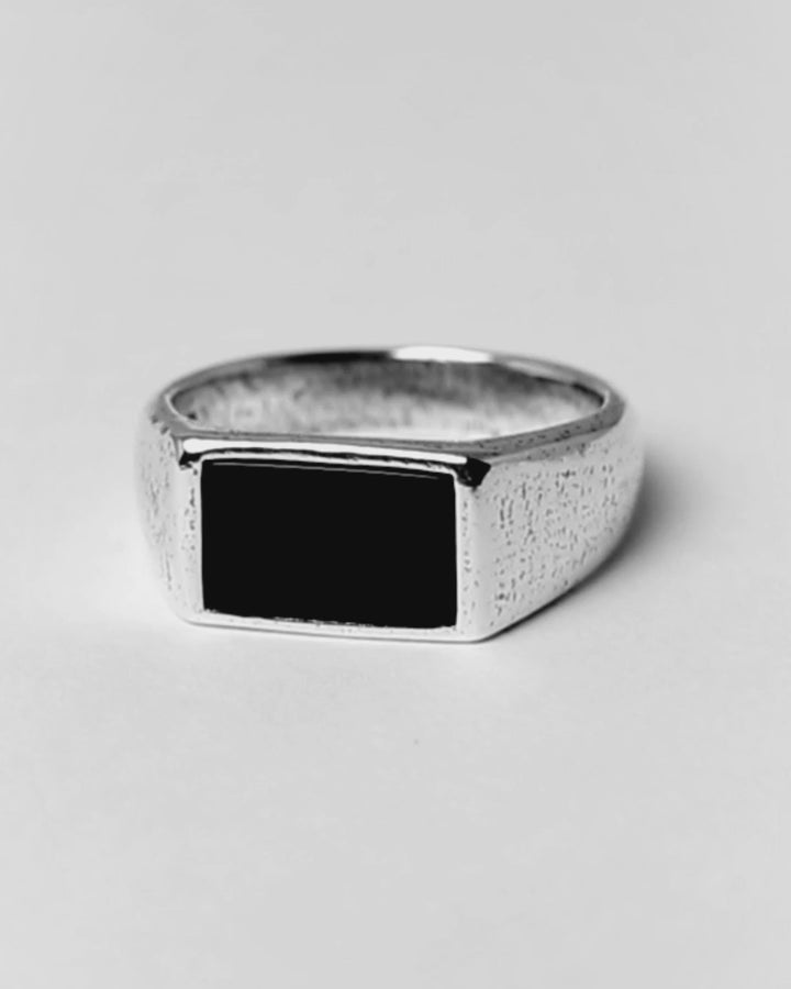 Onyx Ring