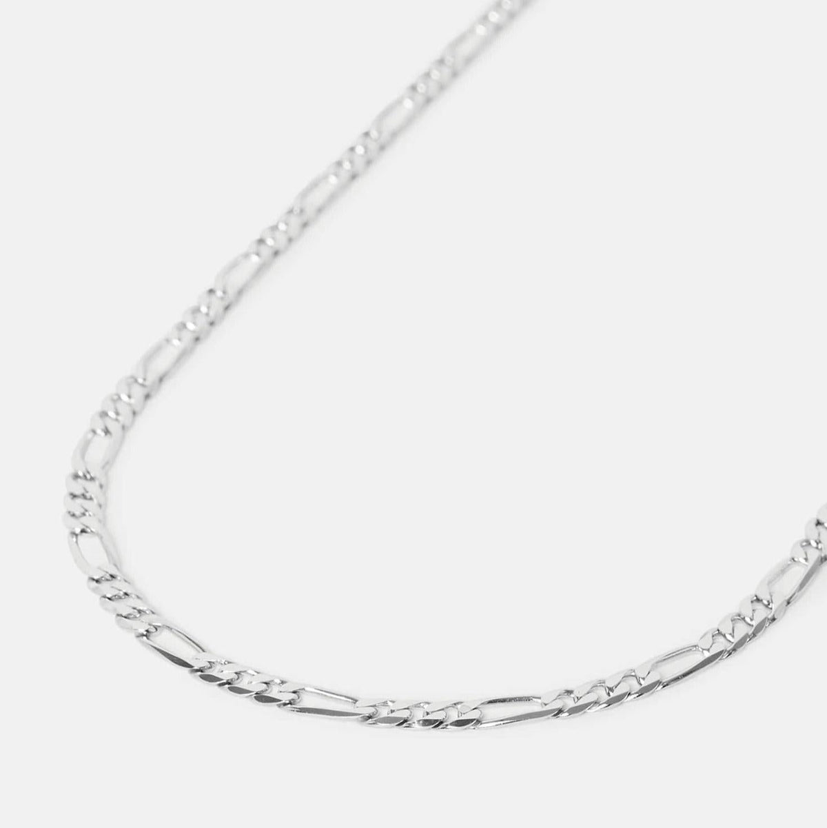 Billie Jo's classic sterling silver Figaro Necklace for men, showcasing its distinctive alternating link pattern. A timeless piece of Australian-designed jewellery.